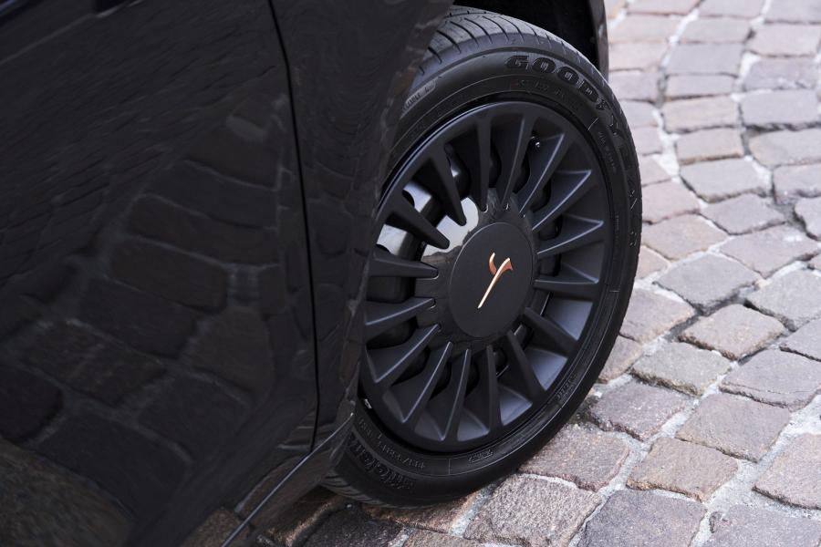 Колеса Lancia Ypsilon Black and Noir (846) 2019 года  (фото 31 из 39)